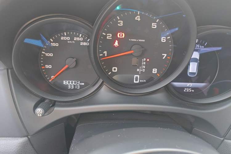 Used Porsche Macan 2017 Macan 2.0T Instrument Cluster