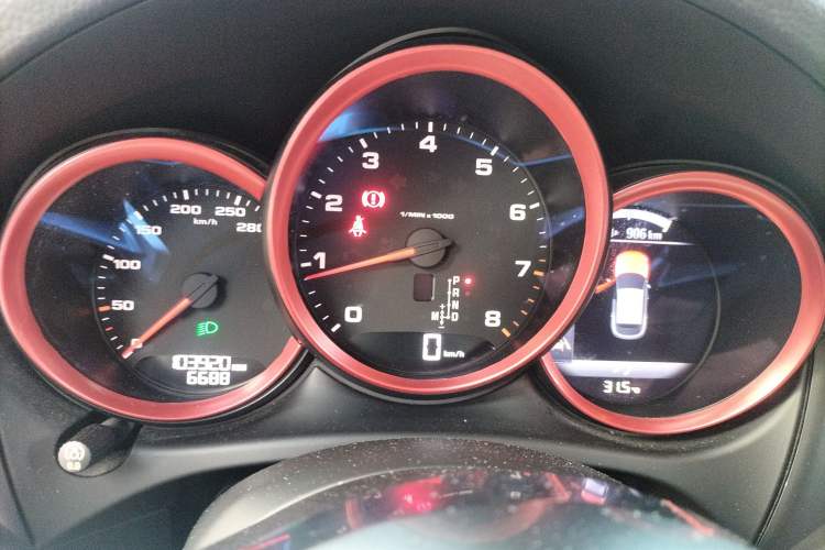 Used Porsche Macan 2017 Macan 2.0T Instrument Cluster