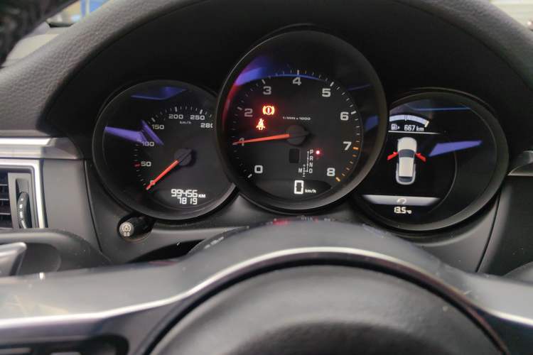 Used Porsche Macan 2017 Macan 2.0T Instrument Cluster