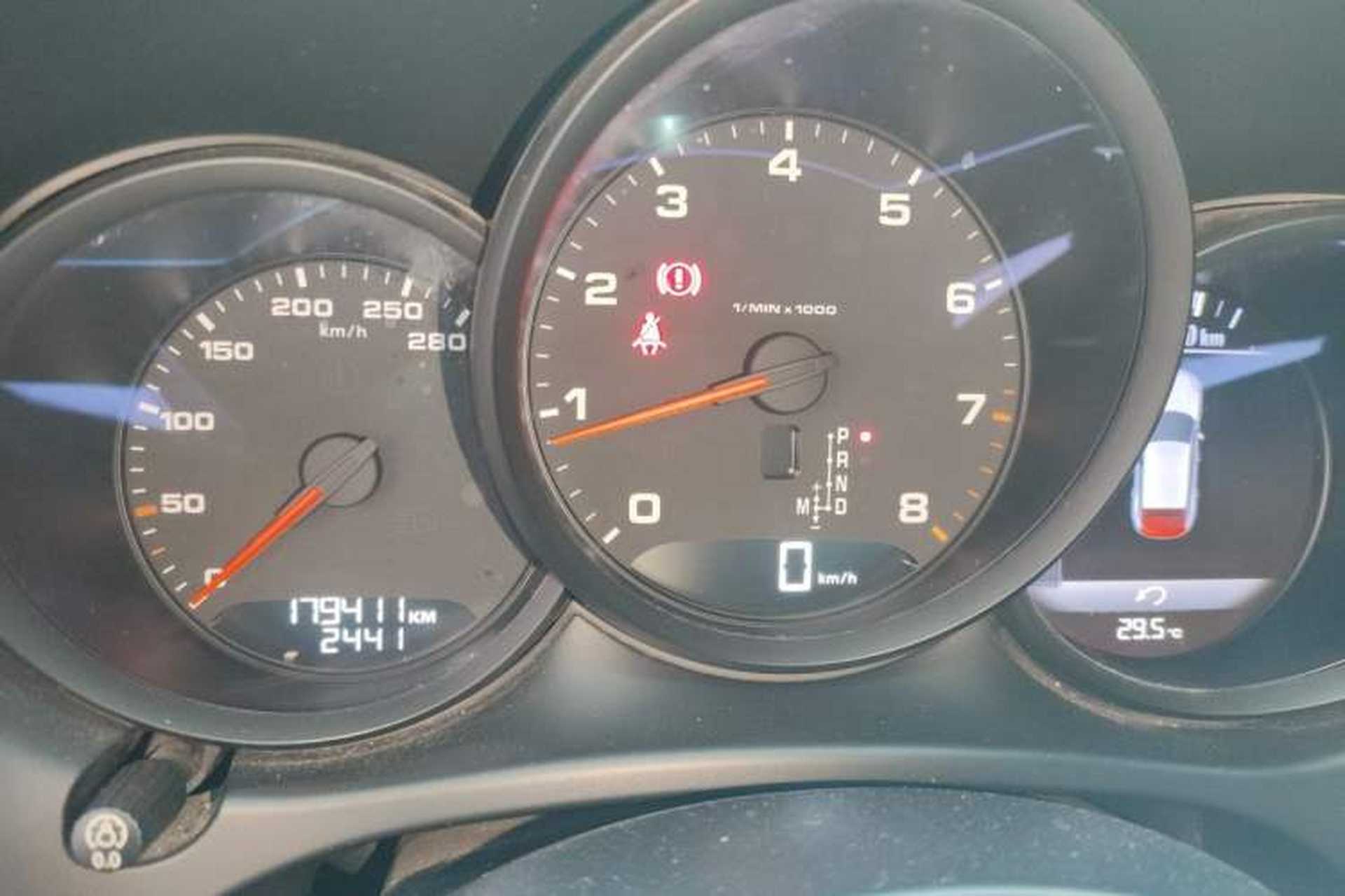 Used Porsche Macan 2017 Macan 2.0T Instrument Cluster