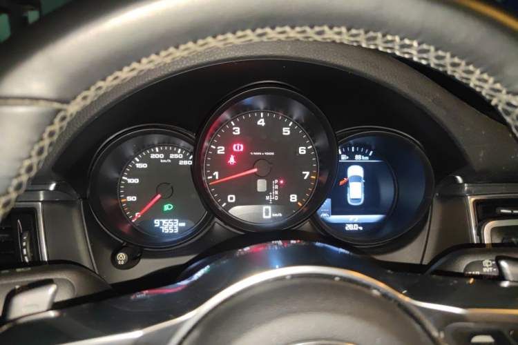 Used Porsche Macan 2017 Macan 2.0T Instrument Cluster