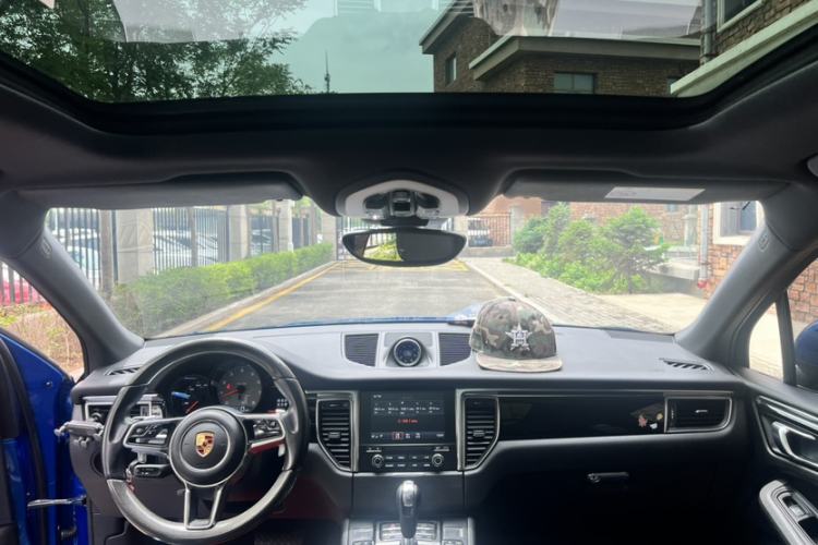 Used Porsche Macan 2017 Macan S 3.0T Interior 1