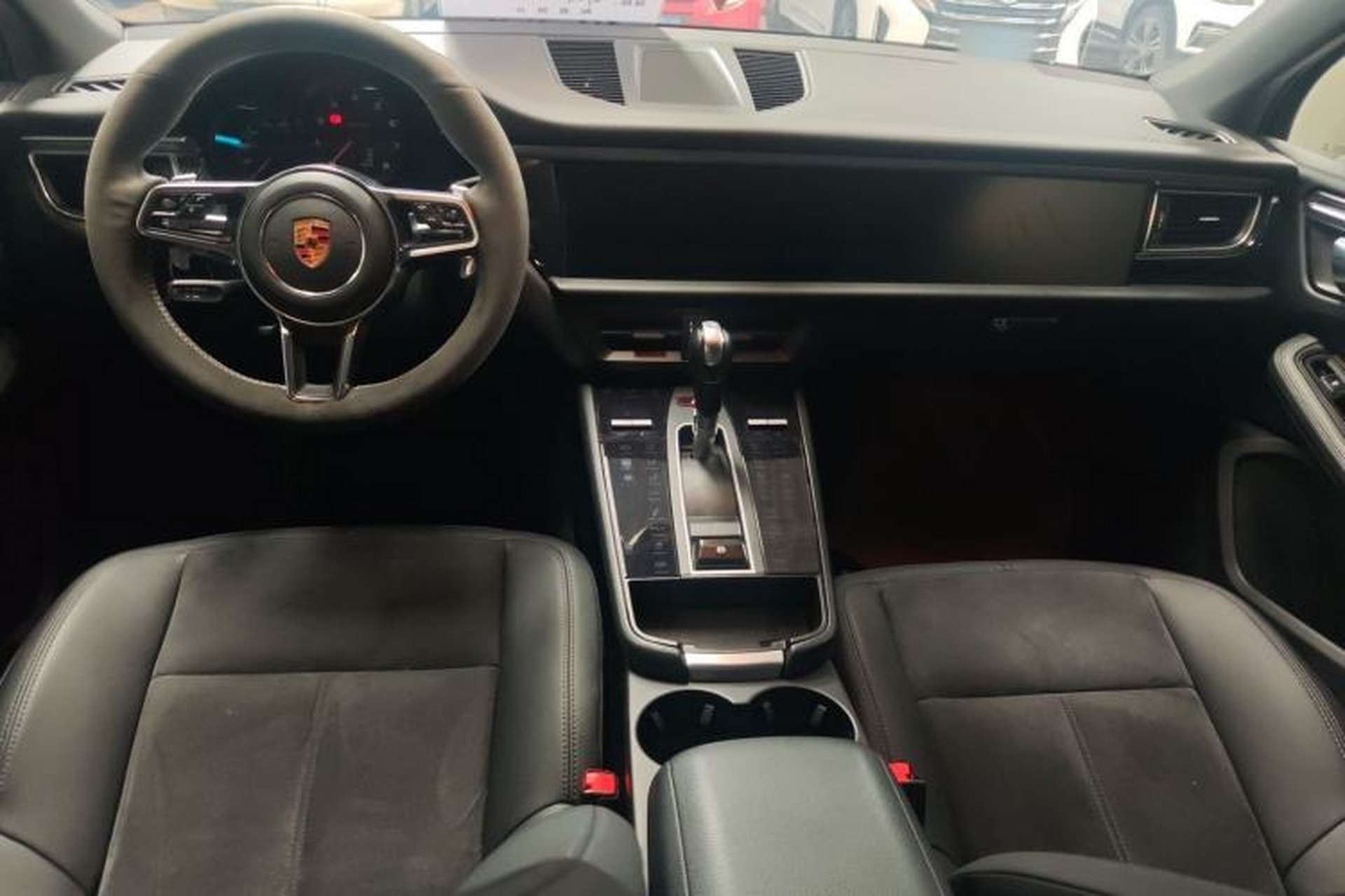 Used Porsche Macan 2017 Macan 2.0T Interior 5
