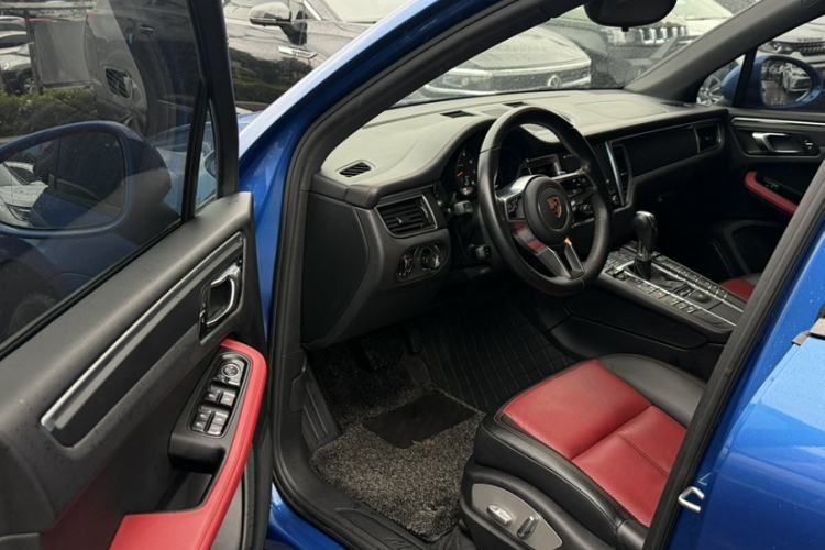 Used Porsche Macan 2017 Macan 2.0T Interior 6