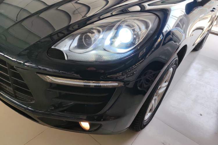Used Porsche Macan 2017 Macan 2.0T Left Front Headlight