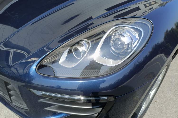 Used Porsche Macan 2017 Macan 2.0T Left Front Headlight