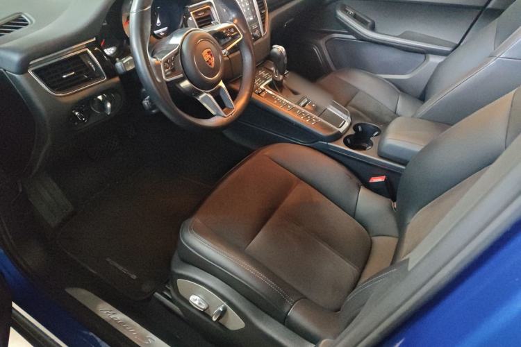 Used Porsche Macan 2017 Macan S 3.0T Left Front Seat