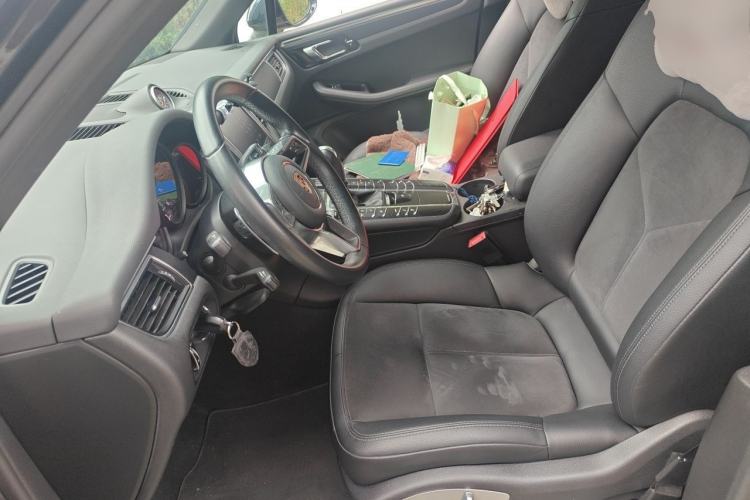 Used Porsche Macan 2017 Macan 2.0T Left Front Seat