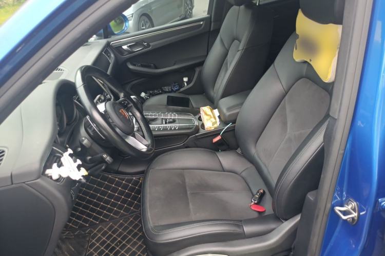 Used Porsche Macan 2017 Macan 2.0T Left Front Seat