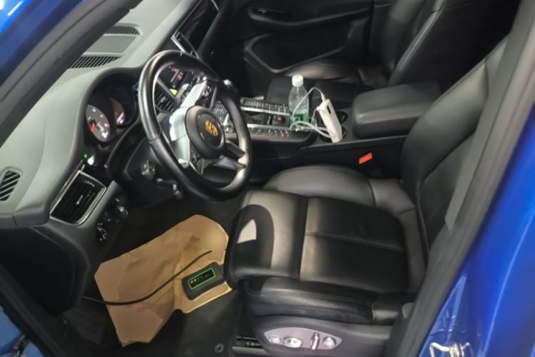 Used Porsche Macan 2017 Macan S 3.0T Left Front Seat
