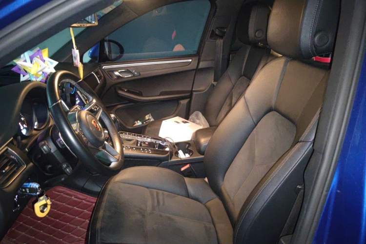 Used Porsche Macan 2017 Macan 2.0T Left Front Seat