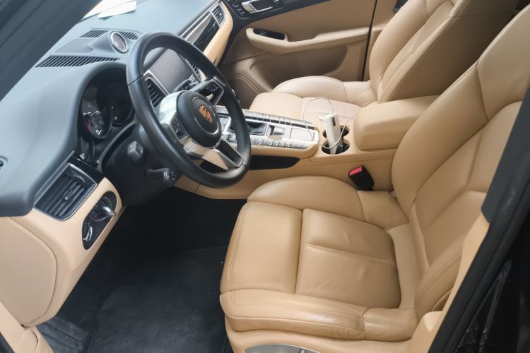 Used Porsche Macan 2017 Macan S 3.0T Left Front Seat