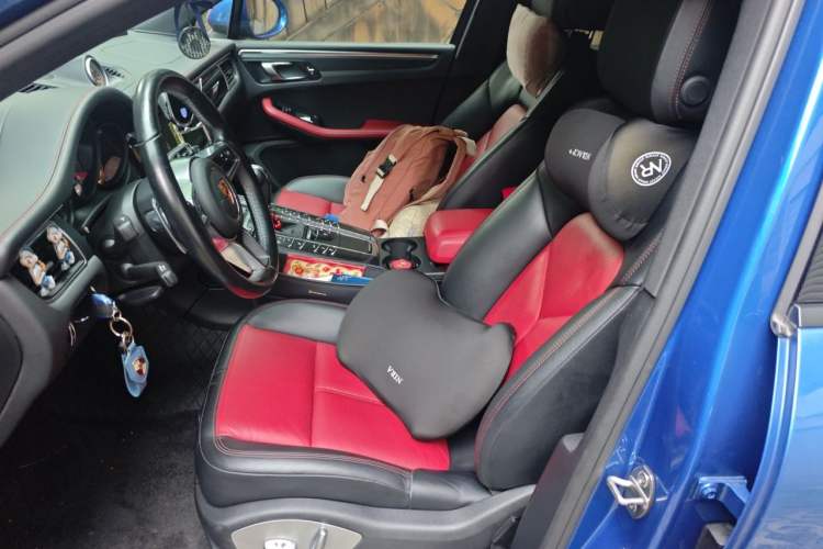 Used Porsche Macan 2017 Macan 2.0T Left Front Seat