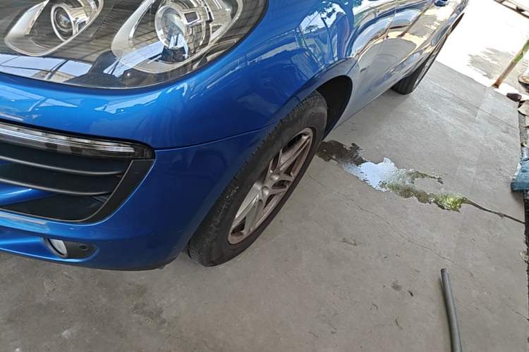 Used Porsche Macan 2017 Macan 2.0T Left Front Wheel Hub