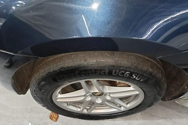 Used Porsche Macan 2017 Macan 2.0T Left Front Wheel Hub