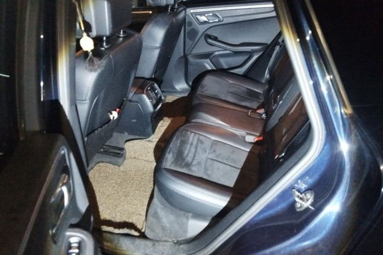 Used Porsche Macan 2017 Macan 2.0T Left Rear Seat