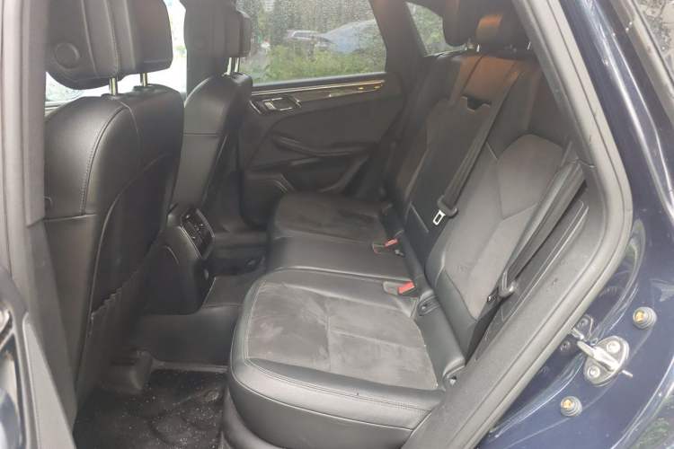 Used Porsche Macan 2017 Macan 2.0T Left Rear Seat