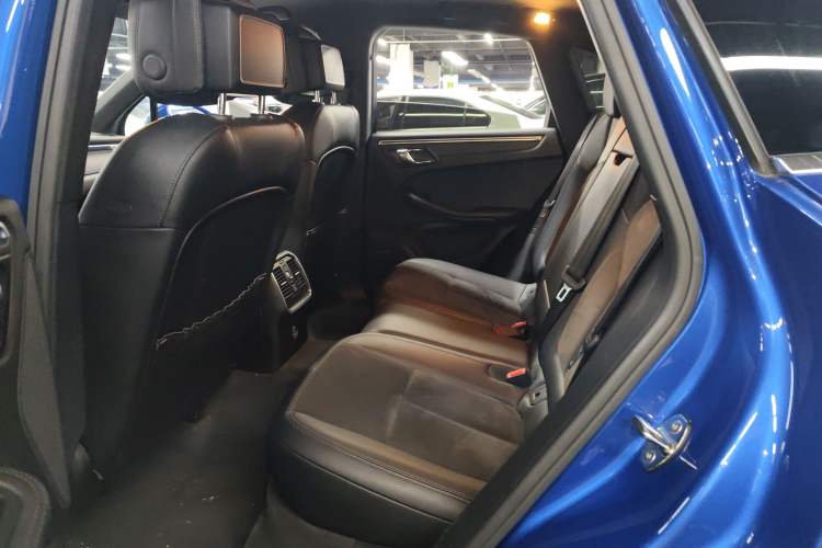 Used Porsche Macan 2017 Macan 2.0T Left Rear Seat
