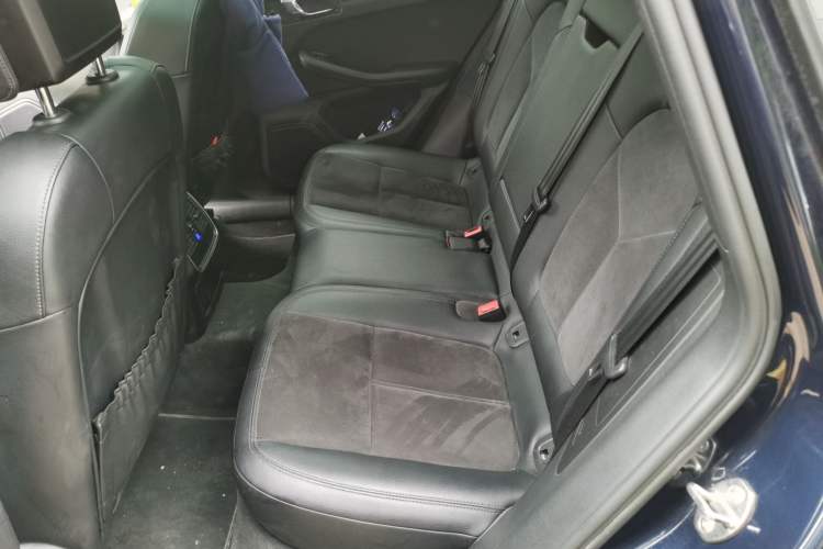 Used Porsche Macan 2017 Macan S 3.0T Left Rear Seat