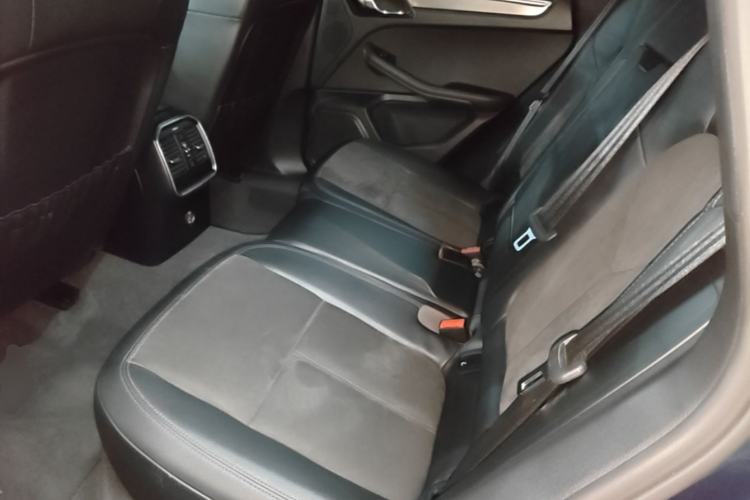 Used Porsche Macan 2017 Macan 2.0T Left Rear Seat