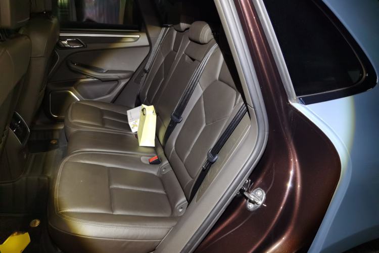Used Porsche Macan 2017 Macan 2.0T Left Rear Seat