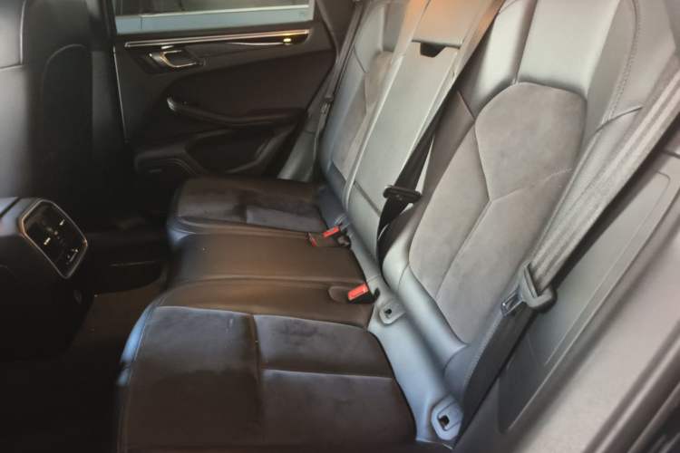 Used Porsche Macan 2017 Macan S 3.0T Left Rear Seat