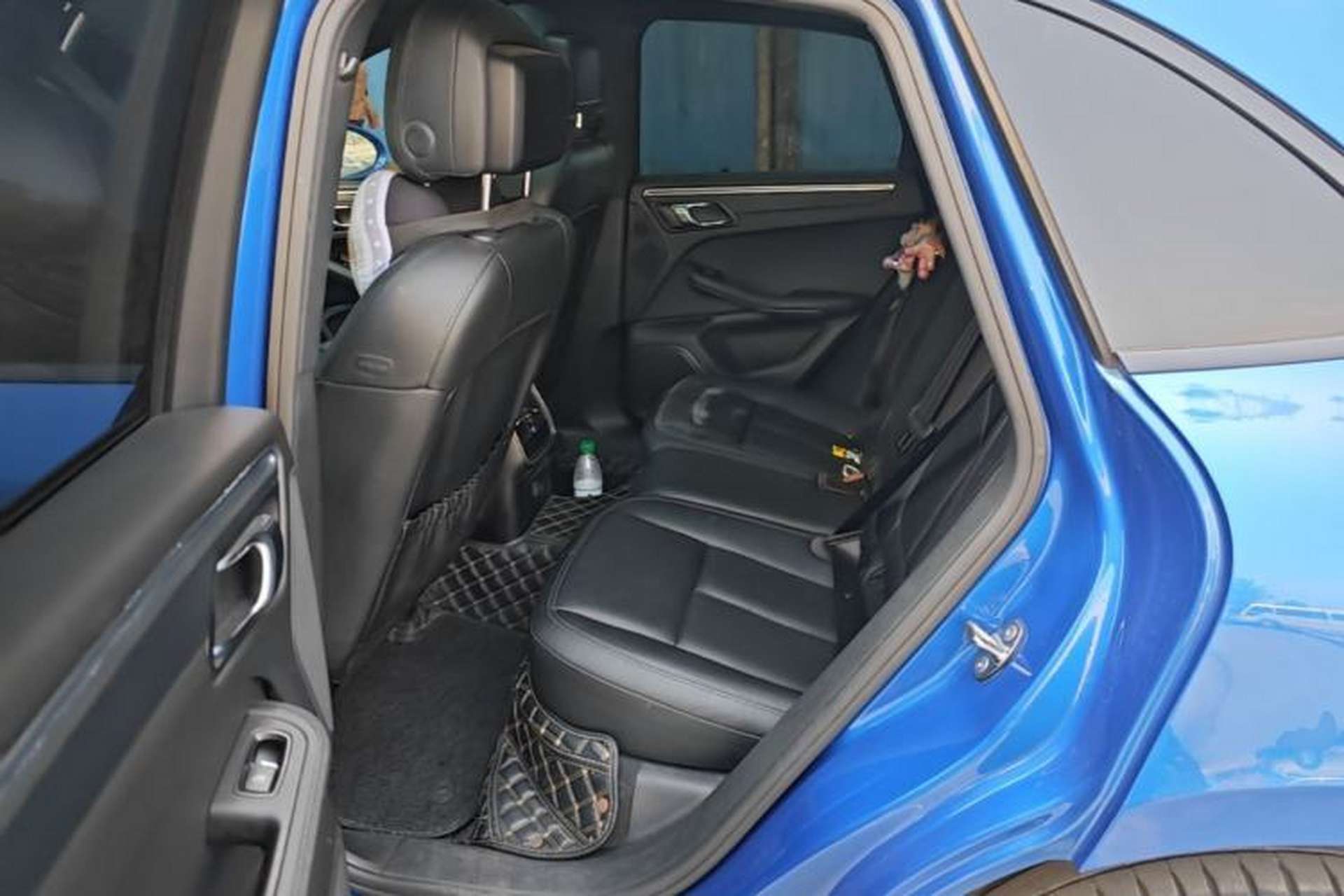 Used Porsche Macan 2017 Macan 2.0T Left Rear Seat