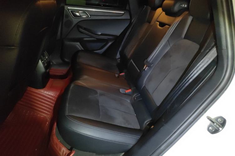 Used Porsche Macan 2017 Macan 2.0T Left Rear Seat