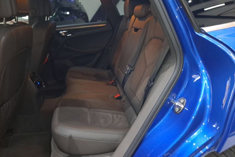 Used Porsche Macan 2017 Macan 2.0T Left Rear Seat