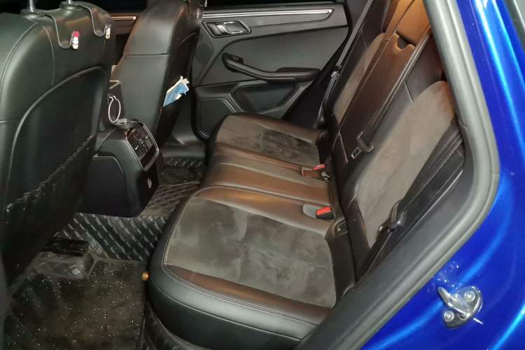 Used Porsche Macan 2017 Macan 2.0T Left Rear Seat