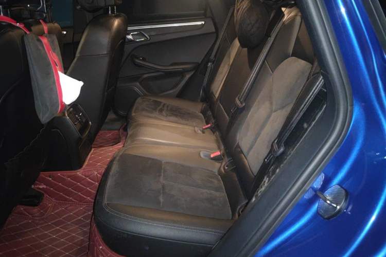Used Porsche Macan 2017 Macan 2.0T Left Rear Seat