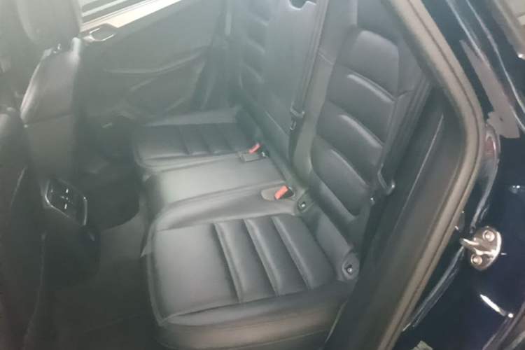 Used Porsche Macan 2017 Macan Turbo 3.6T Left Rear Seat