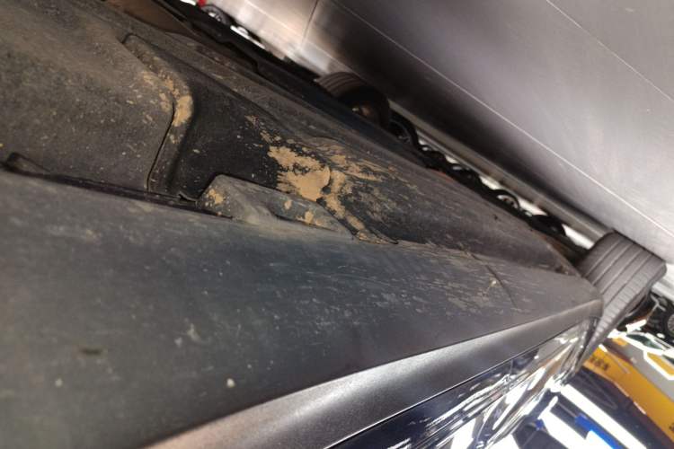 Used Porsche Macan 2017 Macan S 3.0T Left Side Sill