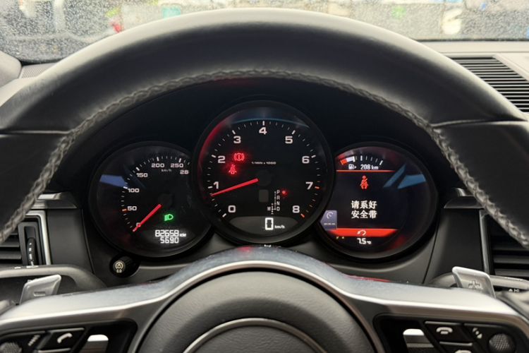 Used Porsche Macan 2017 Macan 2.0T Odometer Close Up