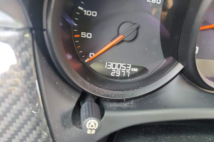 Used Porsche Macan 2017 Macan 2.0T Odometer Close Up