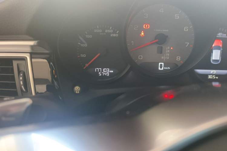 Used Porsche Macan 2017 Macan S 3.0T Odometer Close Up