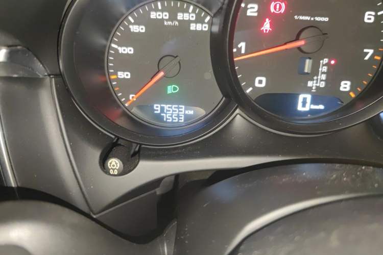 Used Porsche Macan 2017 Macan 2.0T Odometer Close Up
