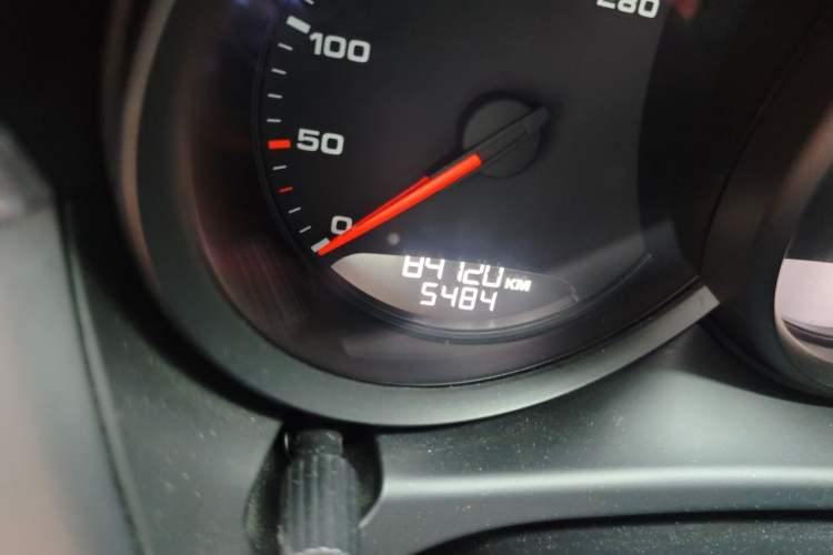 Used Porsche Macan 2017 Macan 2.0T Odometer Close Up