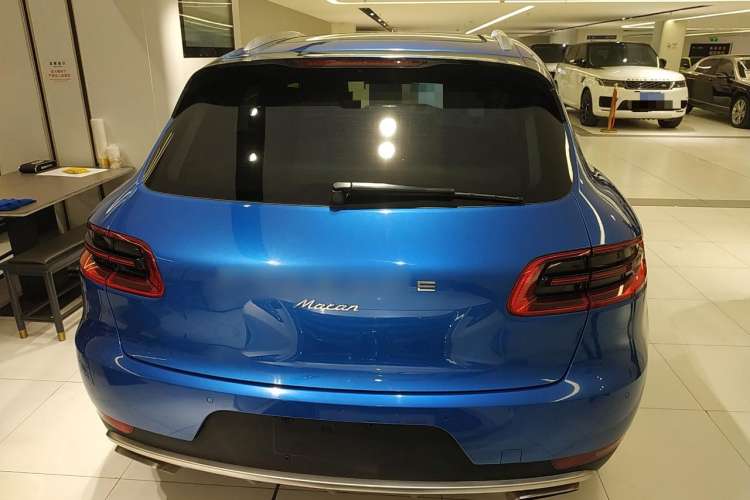 Used Porsche Macan 2017 Macan 2.0T Rear
