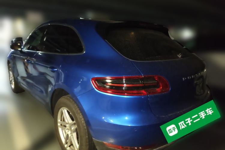 Used Porsche Macan 2017 Macan 2.0T Rear Left 45 Deg
