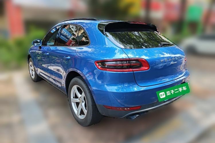 Used Porsche Macan 2017 Macan 2.0T Rear Left 45 Deg