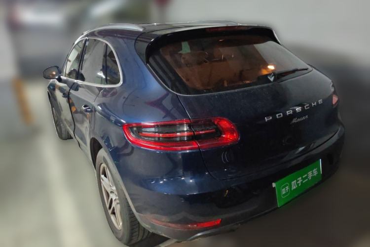 Used Porsche Macan 2017 Macan 2.0T Rear Left 45 Deg