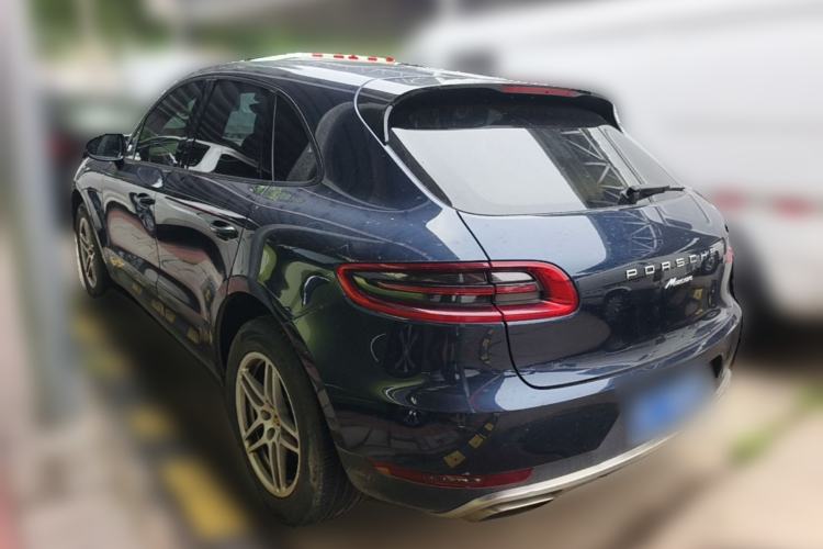 Used Porsche Macan 2017 Macan 2.0T Rear Left 45 Deg