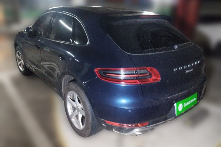 Used Porsche Macan 2017 Macan 2.0T Rear Left 45 Deg
