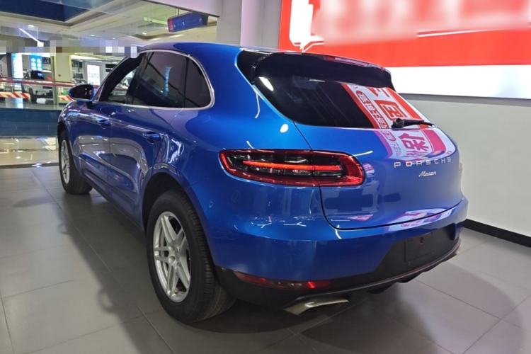 Used Porsche Macan 2017 Macan 2.0T Rear Left 45 Deg