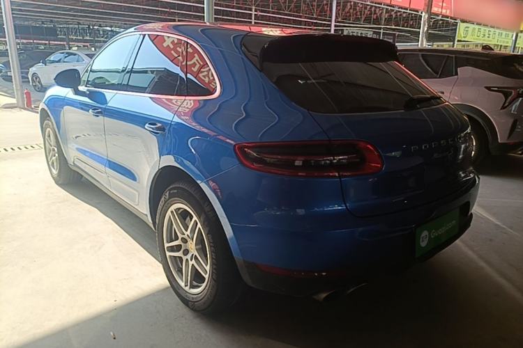 Used Porsche Macan 2017 Macan S 3.0T Rear Left 45 Deg