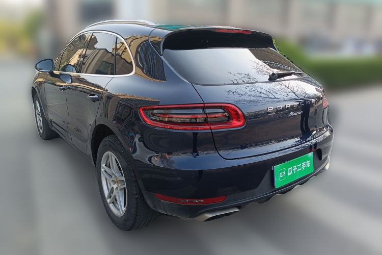 Used Porsche Macan 2017 Macan 2.0T Rear Left 45 Deg