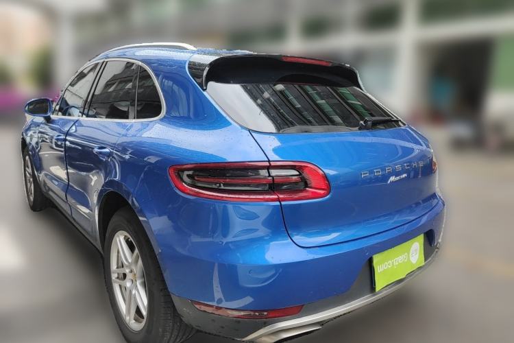 Used Porsche Macan 2017 Macan 2.0T Rear Left 45 Deg