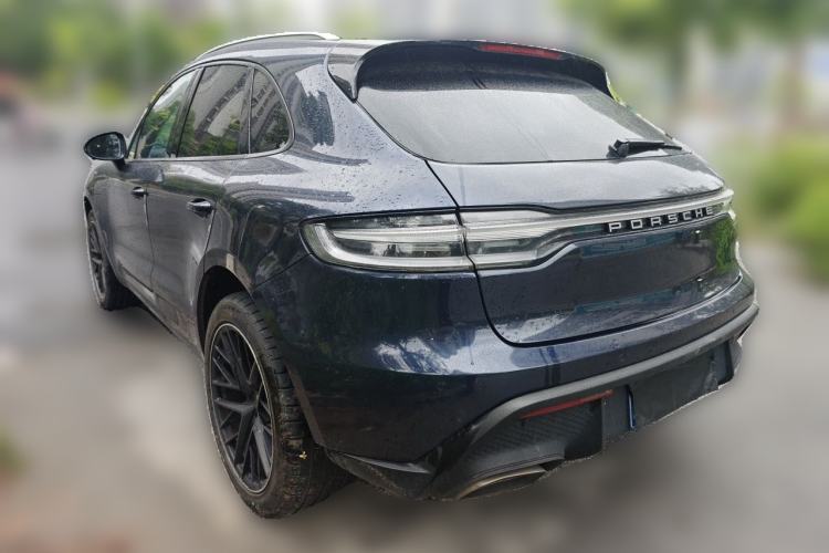 Used Porsche Macan 2017 Macan 2.0T Rear Left 45 Deg