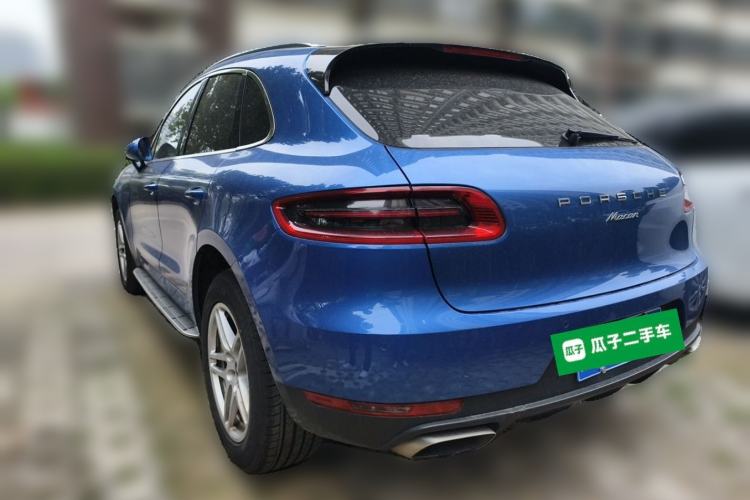 Used Porsche Macan 2017 Macan 2.0T Rear Left 45 Deg